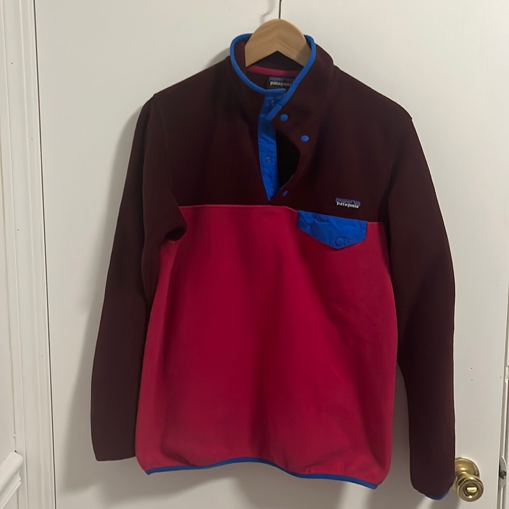 Womens, pink Patagonia Synchilla
